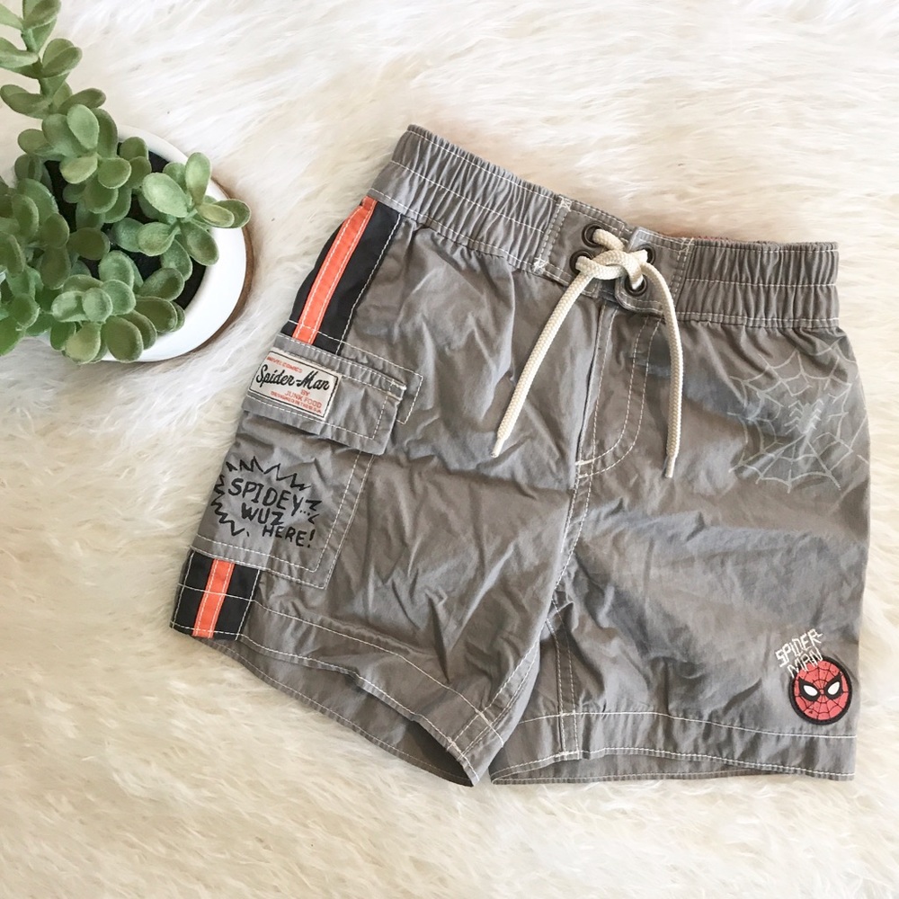 Junk Food x Gap Baby Marvel Spider-Man Swim Trunk Short size 12-18 months grey